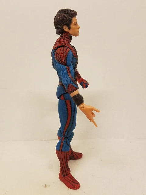 Diamond Marvel Select Amazing Spider-Man Unmasked Disney Exclusive Figure *READ 2