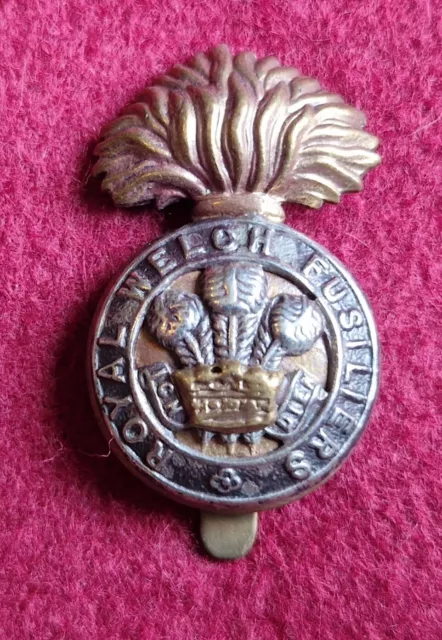 WW1 BRITISH ARMY Cap Badge Royal Welsh Fusiliers Brass & White Metal $6 ...