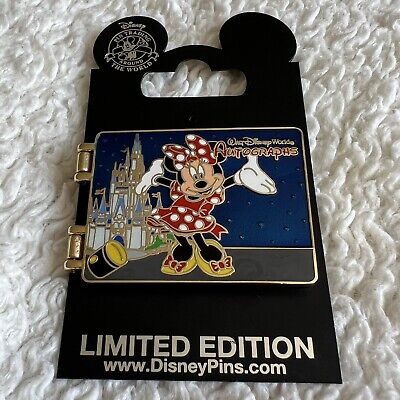 NEW Walt Disney World Minnie Mouse Spotlight Series Autograph Book Pin LE 2000