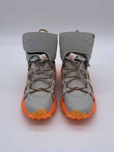 Zapatos para hombre Under Armour HOVR Summit gris neumático talla 8,5 3022945-103 2
