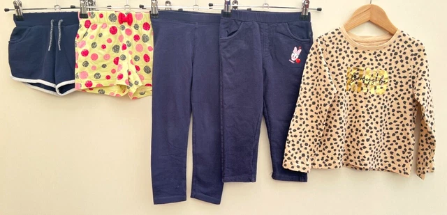 Pacchetto di vestiti per ragazze età 3-4 Primark Lupilu noce moscata