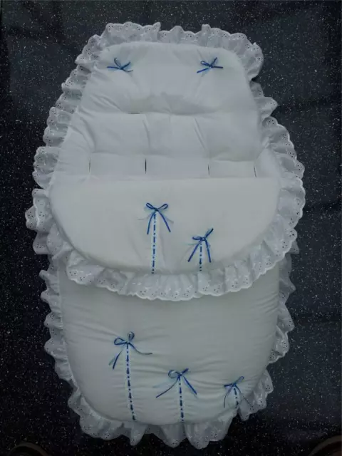 Baby's Cosy Toes / Footmuff 3-in-1 in white with blue and royal blue