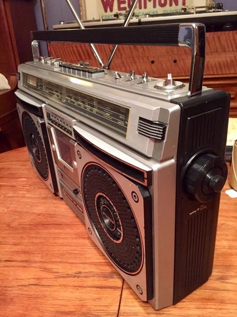 CLASSIC VINTAGE SHARP GF-8585 Radio Cassette Boombox Ghettoblaster ...