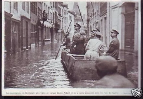 1926  --  Namur  Roi Albert Dans Les Inondations  E168