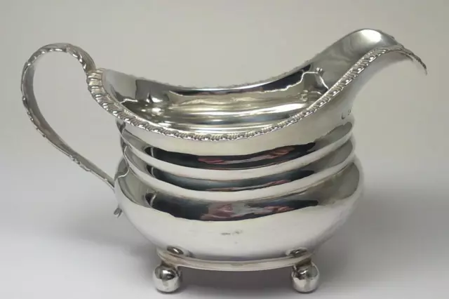 Georgian Sterling Silver Cream / Milk Jug (160ml) – Hallmarked 1826  (122g)