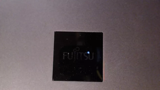 Fujitsu Siemens Celsius H265 500GB SSD 4GB RAM Win7 Rétro Laptopp 2
