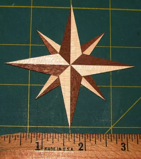 "Medallón con incrustaciones de madera - brújula rosa, sapele y arce 3"