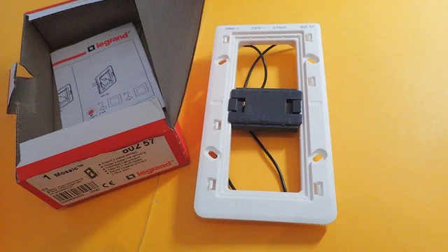 Support Lumineux LED MOSAIC Legrand - Pour Installation électrique