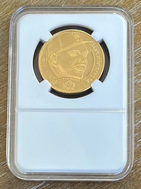 ALEX RODRIGUEZ 1997 Pinnacle Mint GOLD PLATE PLATED COIN ! VERY RARE ! ALEX RODRIGUEZ 1997 Pinnacle Mint GOLD PLATE PLATED COIN ! VERY RARE !