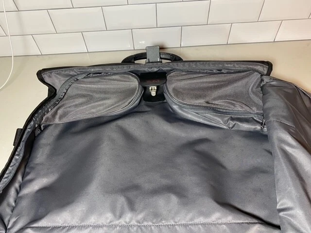 TUMI Black Ballistic Nylon Bi-fold Garment Bag Luggage 7