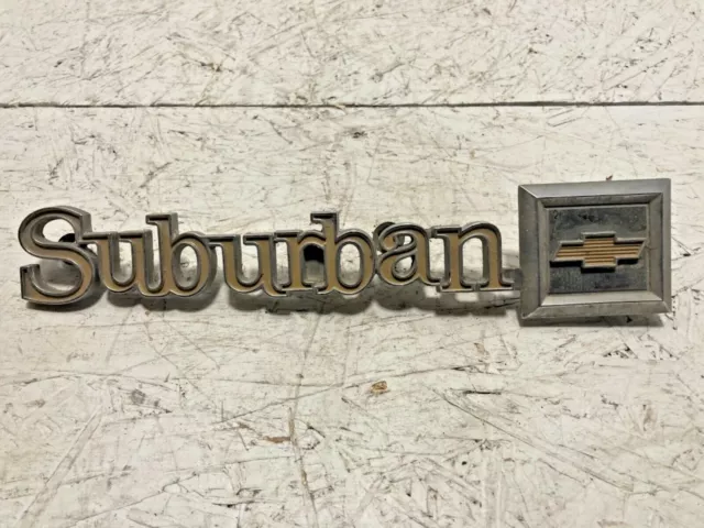 1973-1988 Chevrolet Suburban Rear Tail Gate Or Barn Door Emblem GM 14016626