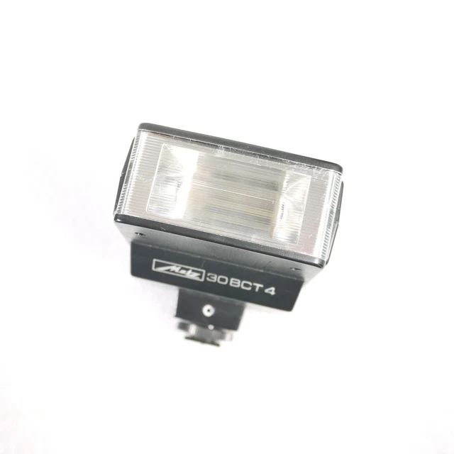 Metz 30 BCT4 BCT 4 Mecablitz Electronic Flash 35mm SLR Universal