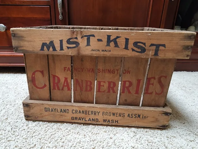 Antique Mist Cranberries Wooden Crate Box Advertising