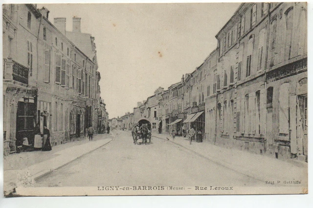 LIGNY EN BARROIS - Meuse - CPA 55 - rue Leroux