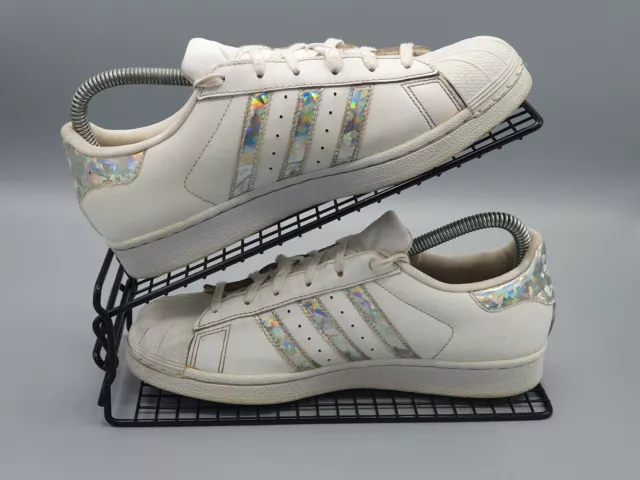 Originals superstar j white/iridescent leather deals