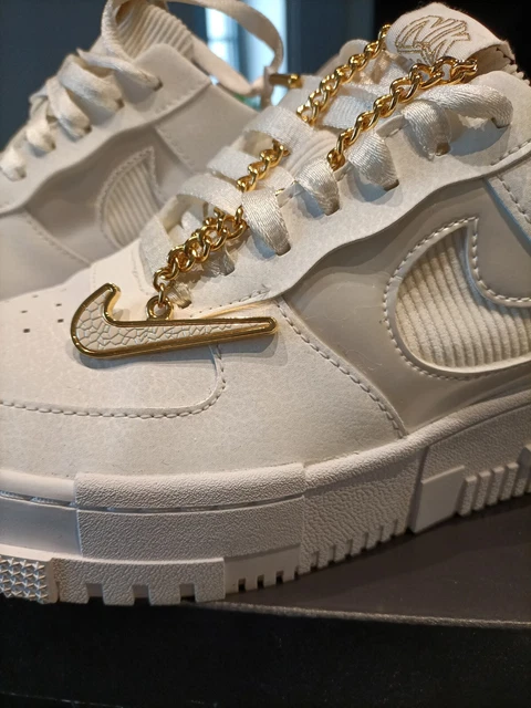 NIKE AIR FORCE 1 Pixel summit blanche Avec Bijou Dor?� gold chain taille 39 EUR 105,00 - PicClick FR