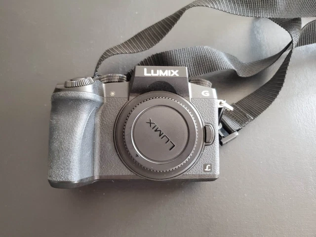 Appareil photo hybride Panasonic Lumix DMC-G7 - boitier nu