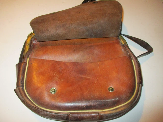 Paire de fontes anciennes TBE , 2 sacoches - Objets divers (11436913