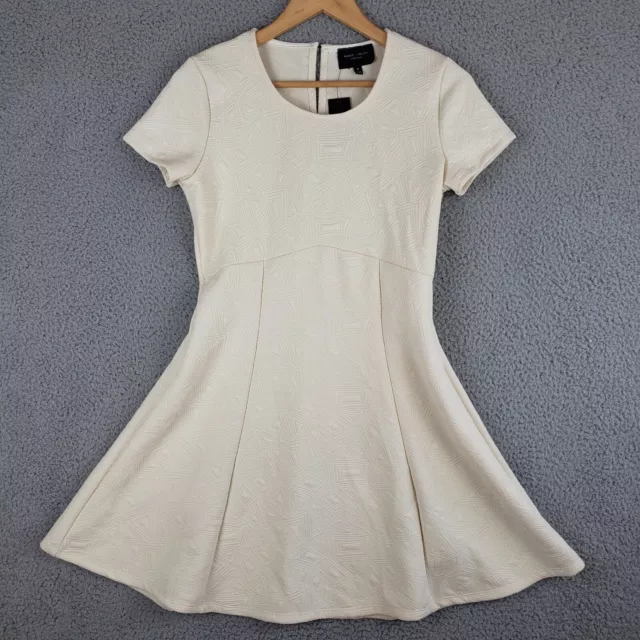 Romeo & Juliet Couture White Fit & Flare Mini Dress Size Medium