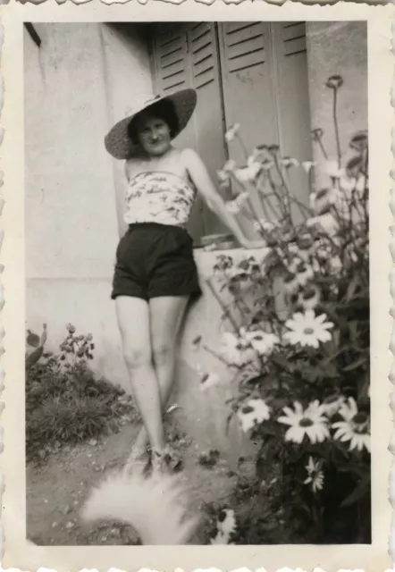 Antique Photo - Vintage Snapshot - Women Fashion Garden Hat - Woman Fashion