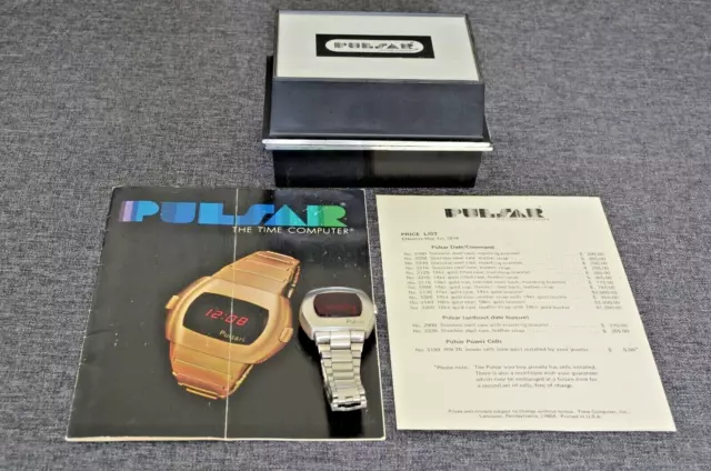 Vintage  Pulsar P2 LED stainless steel wrist watch with  box & papers 1974 2