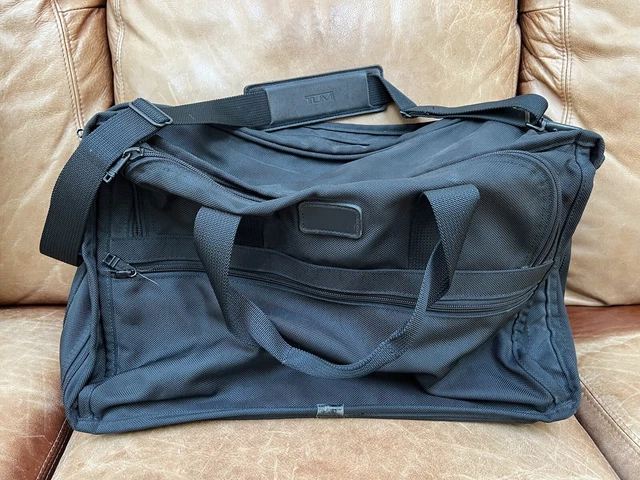 Vintage Tumi USA Black Ballistic Nylon 21” Carry On Weekender Soft Duffel Bag