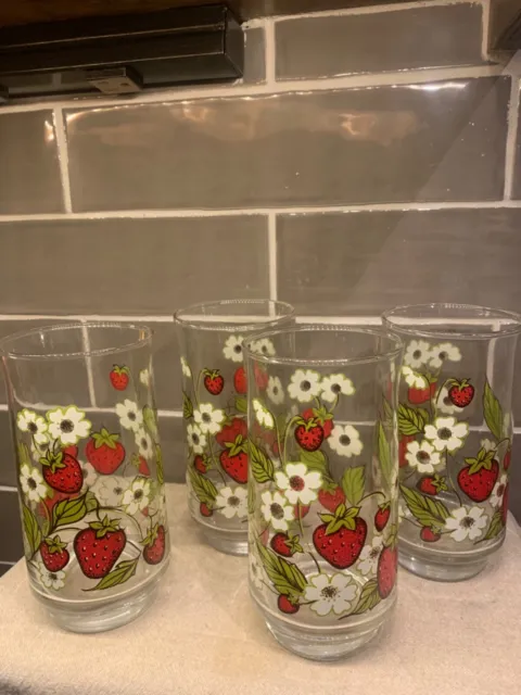 vtg mid-century anchor hocking strawberry glasses by marvin triguba tumblers