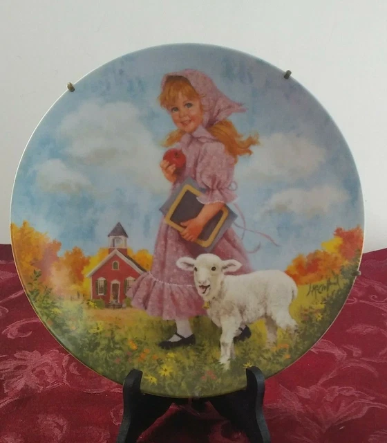 Collectors Plate "Mary had a Little Lamb " by Reco 1985 for Mother Goose Series
