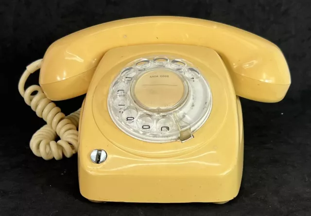 Vintage Telecom Rotary Telephone - NOT WORKING