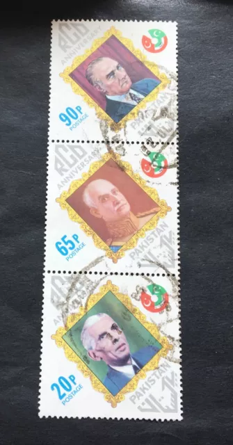 Pakistan 1976 - 3 used stamps - Michel No. 415-417
