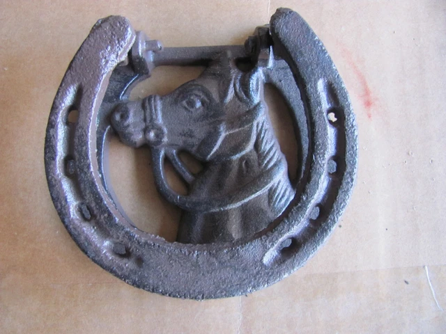 Cast Iron Horse w/ Horseshoe Door Knocker Rustic Farm Barn Gate Western