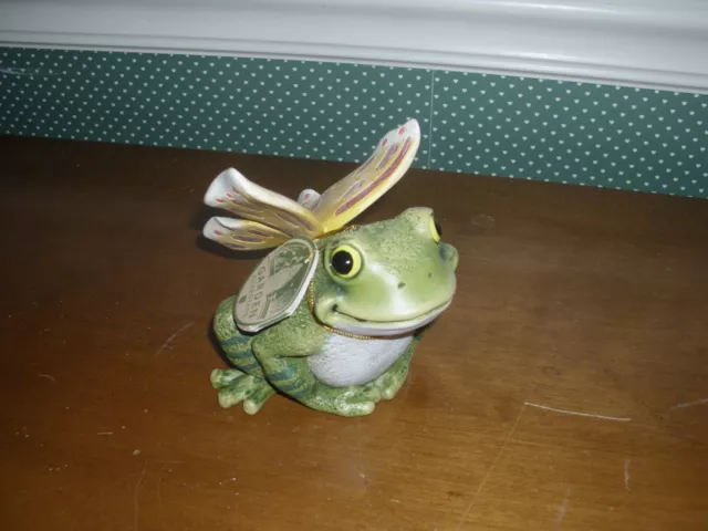 Garden Guardians-Guard- Slick The Frog- 5"L X 4" H X 41/2" W-New- 2015