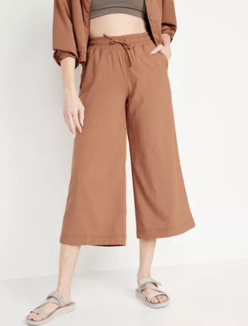 Old Navy Women’s Size XXL ~ Extra High-Waisted StretchTech Wide-Leg Pants .. $40