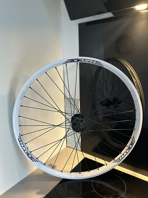 HALO SPIN DOCTOR SALSA VELOCITY 26” DISC