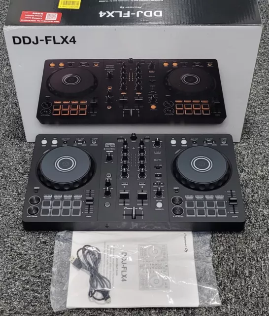 Pioneer DJ DDJ-FLX4 Doppeldecker-Controller - geöffnet unbenutzt