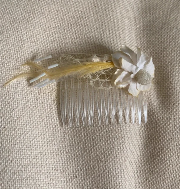 vera spilla pettine per capelli laterale in plastica trasparente vintage anni '80 90 + piuma gialla fiore
