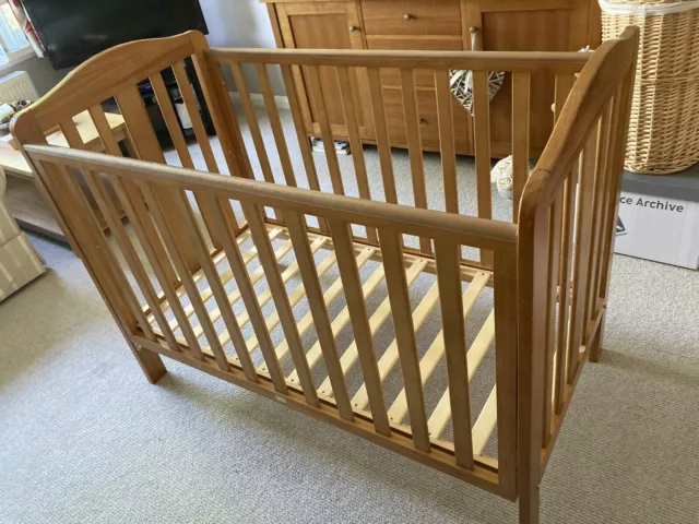 USED PINE MOTHERCARE BABY COT Dismantled for Easy Transport Drop
