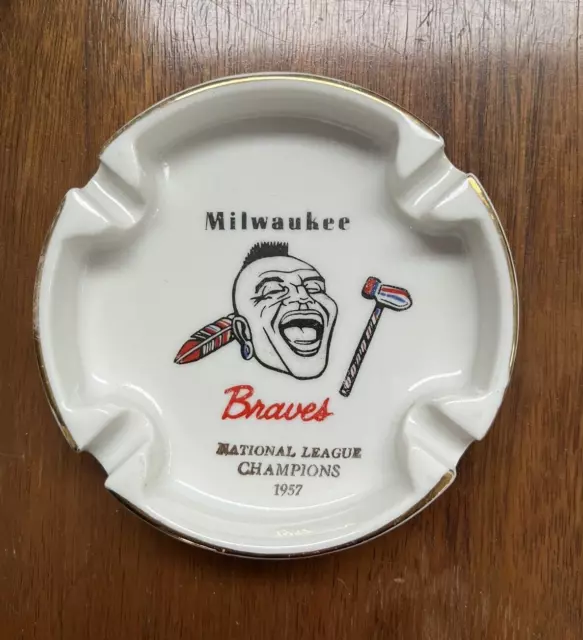 Milwaukee Braves 1957 National League Champions vintage ashtray