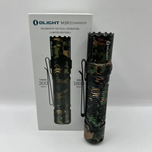 Olight M2R Pro Warrior Camouflage Limited Edition SN:1358 Taschenlampe Neu