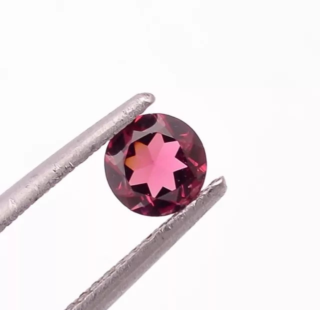 Grenat Rhodolite naturel  1.16 Carats