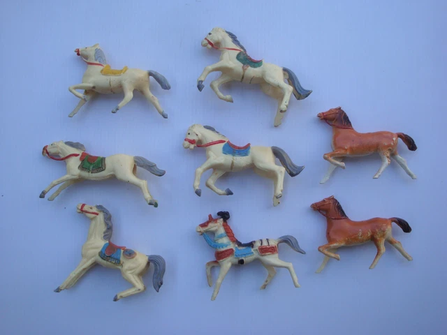 Lot De Cow-boys Et Indiens Starlux - Soldats Plastique Peints (occasion)