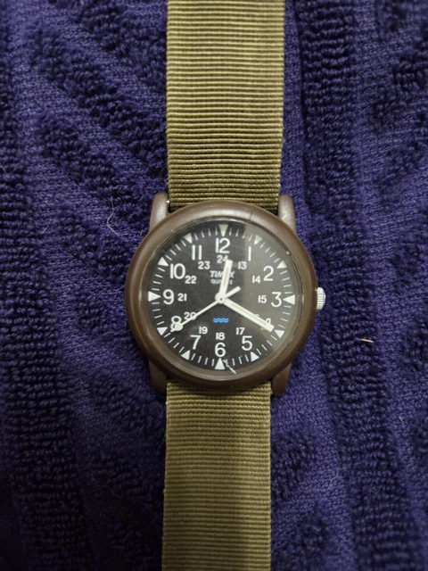 Montre Vintage Timex Mécanique - Années 1960, Remontage Manuel, Cadran Chrome
