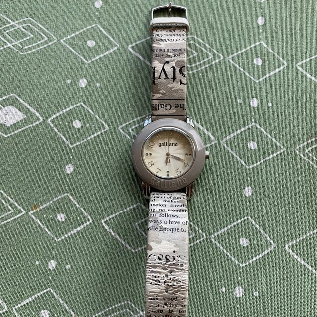 Galliano montre online