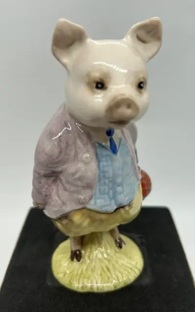 Beatrix Potter's PIGLING BLAND Figurine Made in England Pig 1956 with Book 2