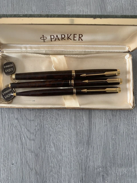 2 Stylos Publicitaires Dupont Dans écrin - Bille Et Plume Or 18K - Occasion - Objet De Collection