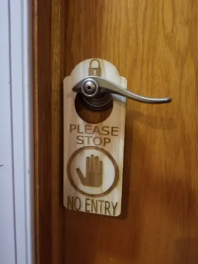 Please Stop No Entry Engraved Door Hanger Sign Do Not Disturb