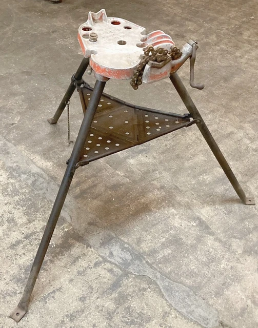 vtg RIDGID no. 450 tristand 1/8 to 5" Portable Chain Vise Pipe Threading Tripod