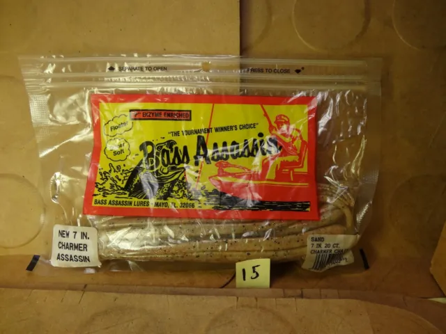 BASS ASSASSIN 7 Charm Worms, Sand, #CHA15440, 20 Count (New/Old Stock)  $10.99 - PicClick