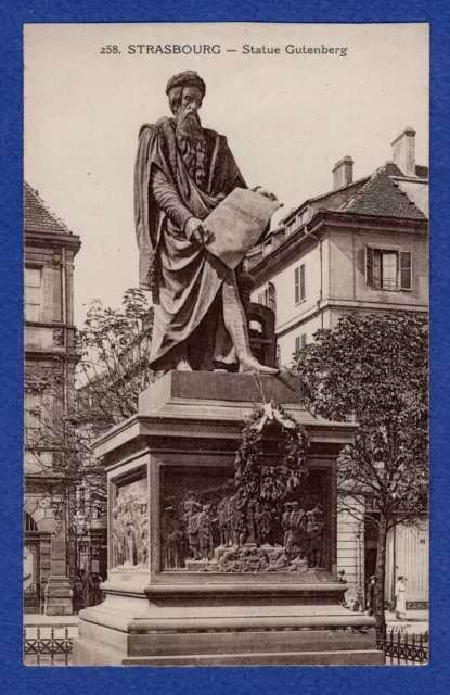 Fd * CPA / postcard: Strasbourg -> Gutenberg statue