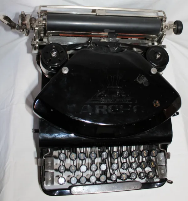 Máquina de escribir ARCHO D